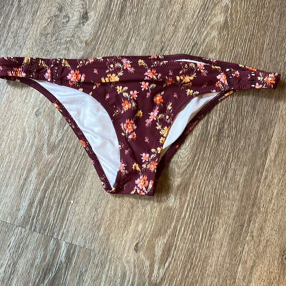 Rhythm. Floral bikini bottom